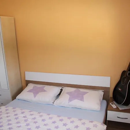 Apartman Pal *