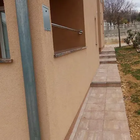 Pal Appartamento Pridraga